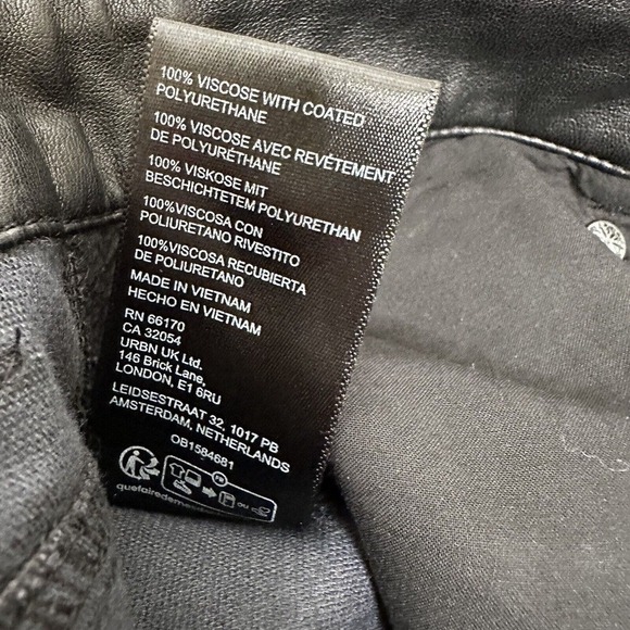 NWT Free People Faux Leather City Slicker Vegan Maxi Skirt Womens Black Size 8 - Picture 8 of 8